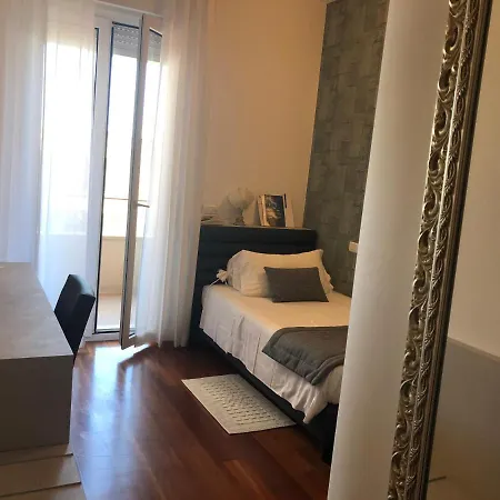 Alexander Gabicce Mare