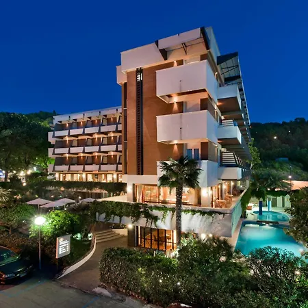 Alexander Gabicce Mare