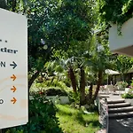 Alexander Hotel 4*