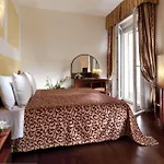 Hotel Alexander